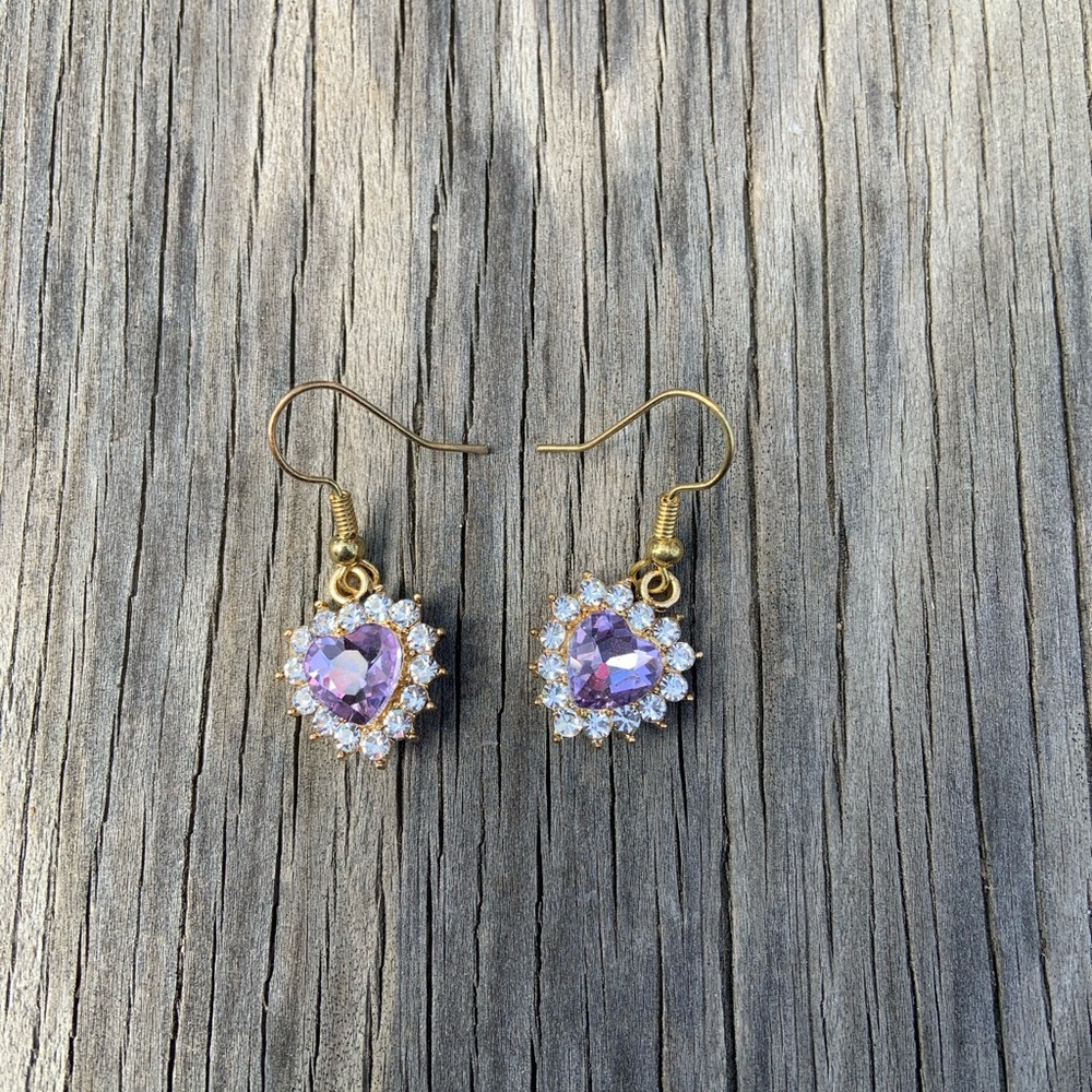 Purple rhinestone heart earrings